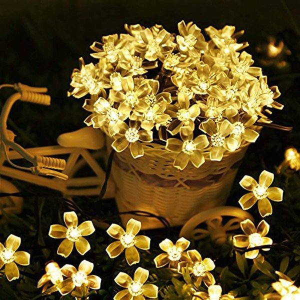 SOWAZ 22-ft Solar Sakura Flowers LED String Lights