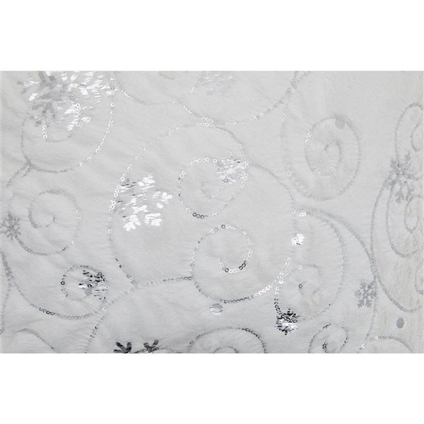 iH casadécor Silver Swirly Snowflake Fleece Pillow - Set of 2