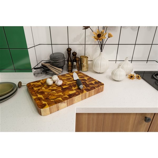 INTERBUILD 16-in x 12-in Wood Cutting Board