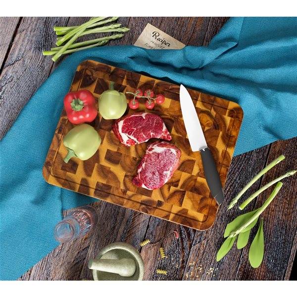 INTERBUILD 16-in x 12-in Wood Cutting Board