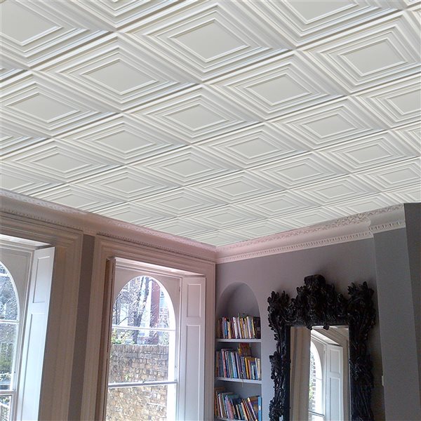 Tuiles de plafond Dundee Deco Falkirk Perth carrées argenté de 24 po x 24 po à installation en surface, paquet de 25