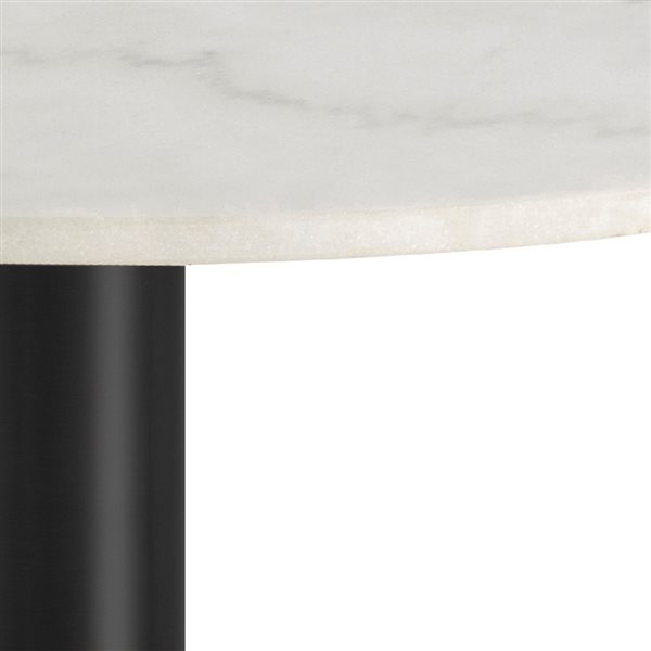 Table de salle à manger ronde Corby par Actona en marbre blanc et base en métal noir mat