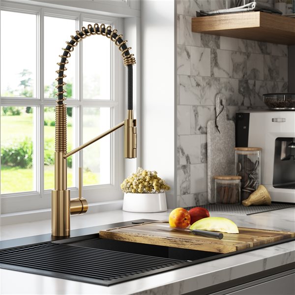 KRAUS Oletto™ Single Handle Pull Down Kitchen Faucet in Brushed Brass  Finish, Touch On Kitchen Sink Faucets -  Canada