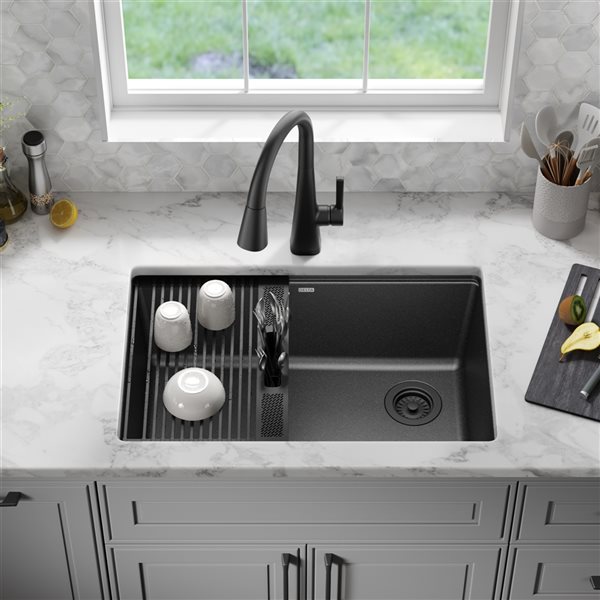 Delta Everest Undermount 29-in x 16-in Black Granite Composite Single Bowl Workstation Kitchen Sink - Drainboard Included