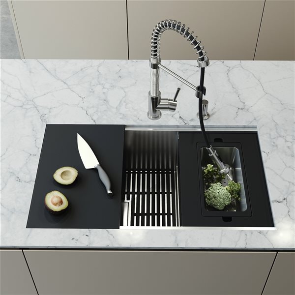 VIGO Hampton 32 in. St. Steel Sink with Edison Faucet and Soap Dispenser in ST