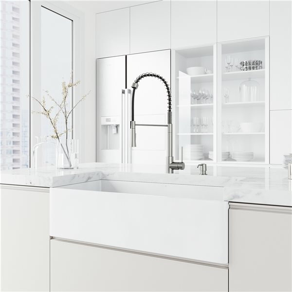 VIGO Matte Stone&nbsp;36-in W x&nbsp;18-in D Matte White Single Farmhouse Apron-Front Kitchen Sink Workstation w/Faucet