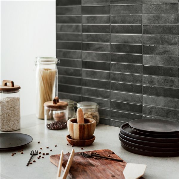 Smart Tiles Morocco Zaida 4-piece 11-in x 9.25-in Black Peel and