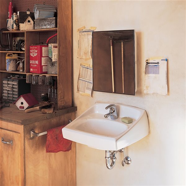 Lavabo de salle de bains rectangulaire mural Lucerne en porcelaine blanche par American Standard (18.25 po x 21.25 po)