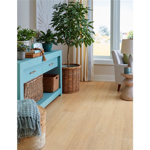 Hydri-Wood Palomino 7-1/2-in Wide x 1/4-in Thick Prefinished Bamboo Distressed Engineered Hardwood Flooring (18.92-sq. ft.)
