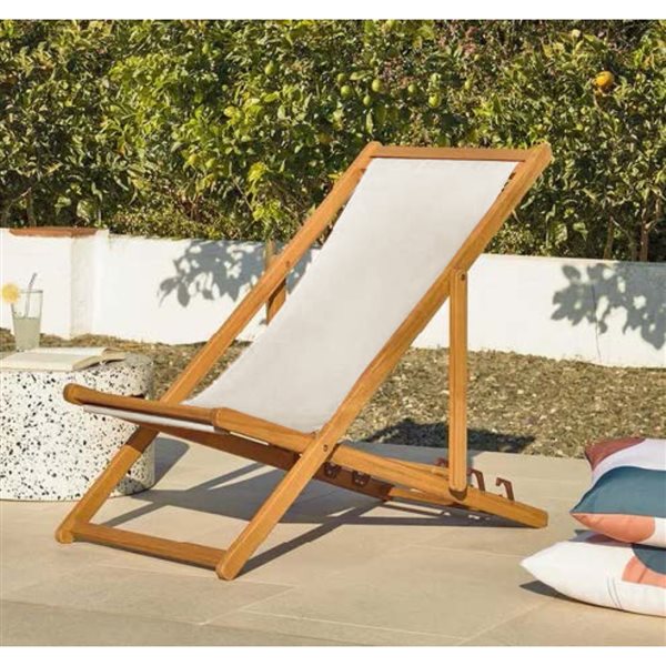 Chaise longue F. Corriveau International fixe en bois d'acacia avec siège écru