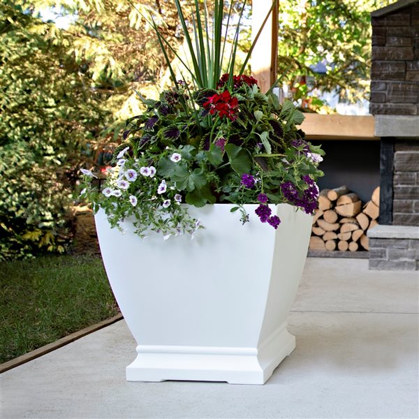 Acadia Outdoor Square Planter White 20-in x 20-in