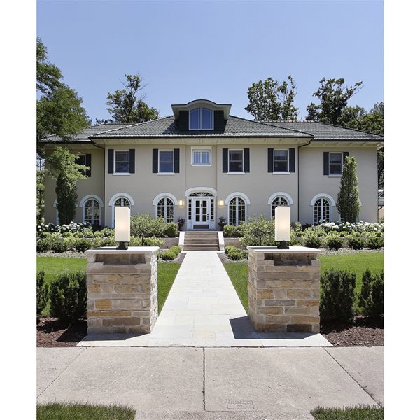 Z-lite Sana 3-Light 28.25-in Black Modern/contemporary Post Light