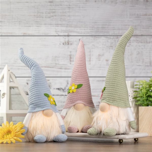 Northlight Lighted Pink Spring Gnome with Flower Hat