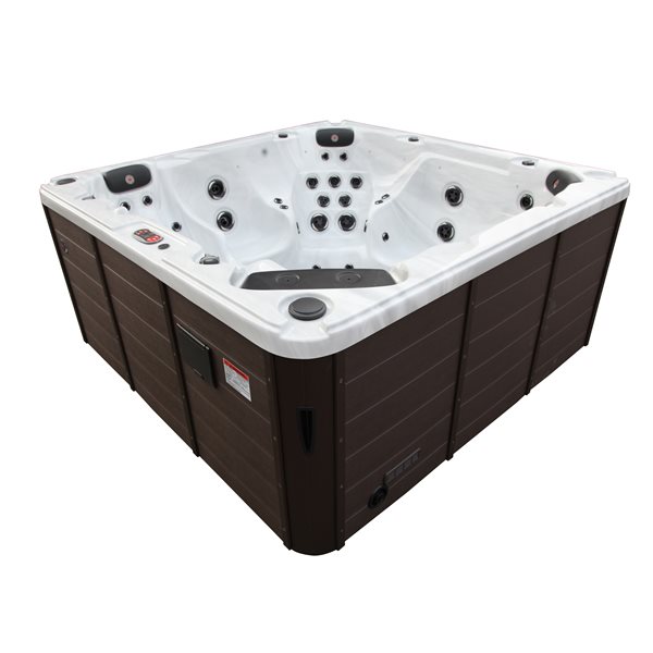 Canadian Spa Company Niagara Falls 7-Person 60-Jet Hot Tub