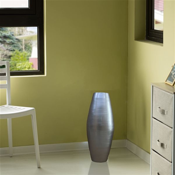 Grand vase Uniquewise de 27,5 po en bambou argenté