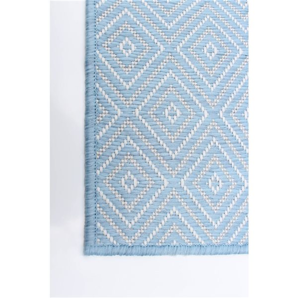 Tapis d'intérieur/extérieur Veranda Diamond rectangulaire 7 pi x 10 pi au motifs géométriques bleu pâle par Ecarpet