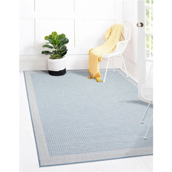 Tapis d'intérieur/extérieur Veranda Classic rectangulaire 5 pi x 7 pi bleu pâle par Ecarpet