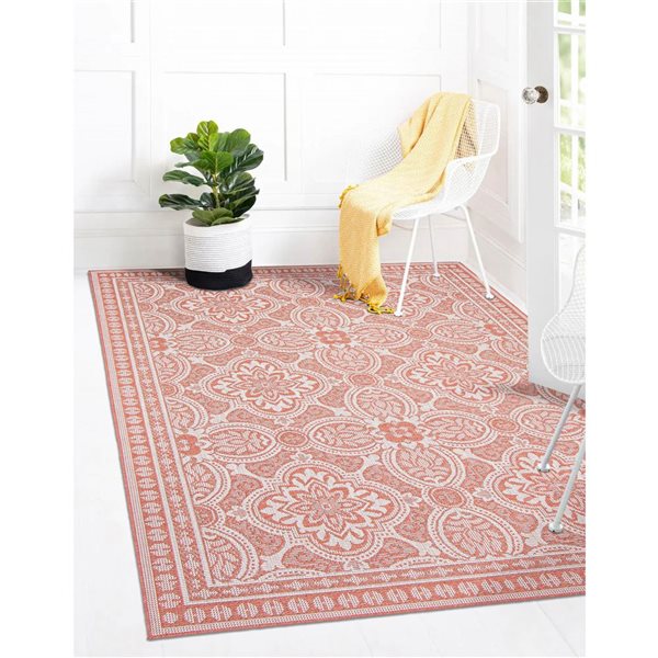 Ecarpet Veranda Traditional 7-ft x 10-ft Coral Rectangular Indoor/outdoor Border Area Rug