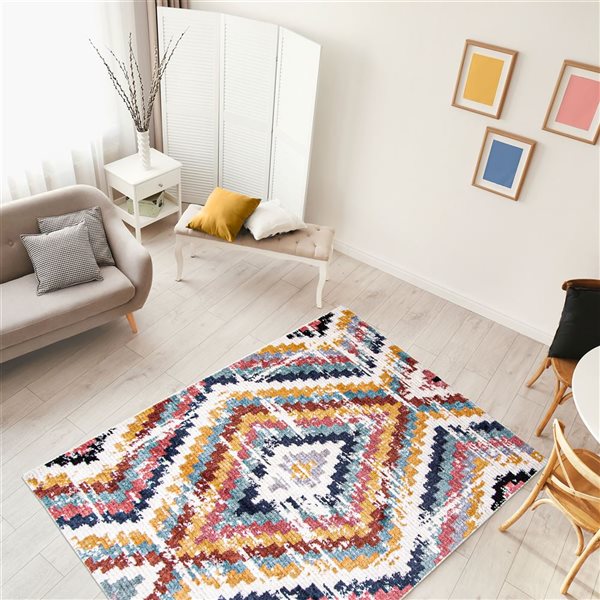 Tapis d'intérieur Morocco Casa 6pi 7po x 9pi 6po rectangulaire blanc par ECARPET