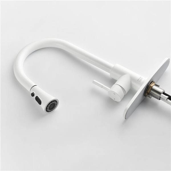 WELLFOR Sink Faucets White 1handle Deck Mount Pulldown Handle/lever