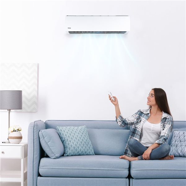 Danby 12,000 BTU 265-ft² Smart White Mini Split Air Conditioner with ...