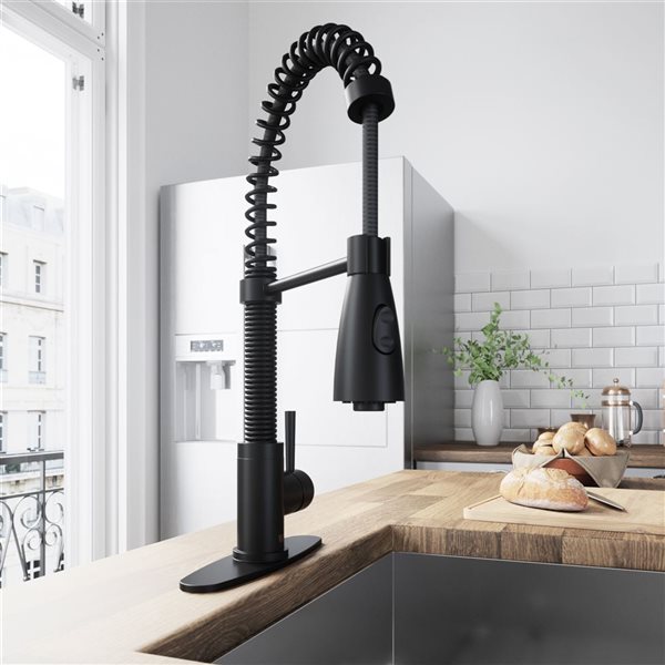 VIGO Brant Matte Black 1-Handle Deck Mount Pull-Down Kitchen Faucet - Deck Plate Included