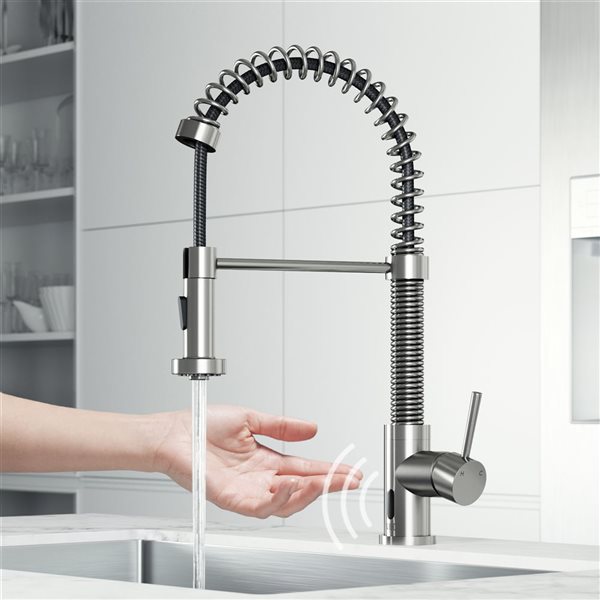 VIGO Edison&nbsp;19-in H Single Handle Pull-Down Sprayer Kitchen Faucet Set with Touchless Sensor - Stainless Steel