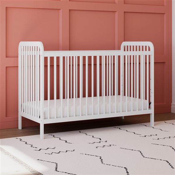 Storkcraft Pasadena 3-in-1 Convertible Crib - White