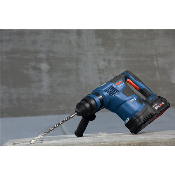 Marteau perforateur Bulldog de Bosch, 2 batteries, 18 V, SDS-Plus