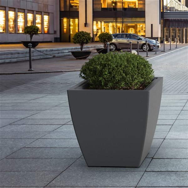 Mayne Kobi 24-in Graphite Grey Self Watering Square Planter