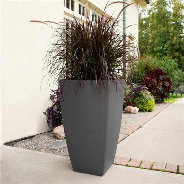 Mayne Kobi 32-in Graphite Grey Self Watering Tall Planter 8887-GRG | RONA