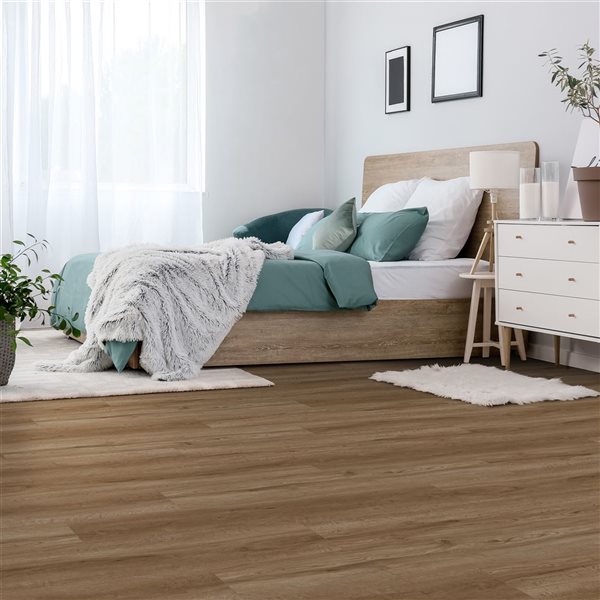 everhome Tudor Oak 4+1 mm Rigid Core Vinyl (4.6-in x 7.17-in) Sample