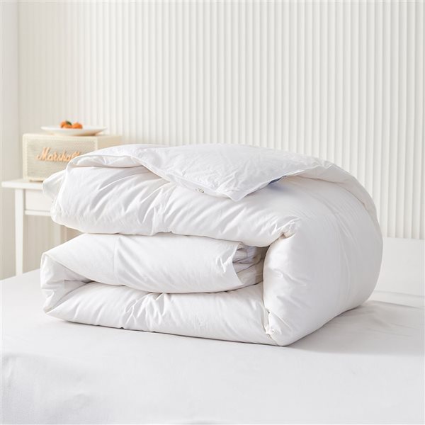 Royal Elite All Seasons 233 TC Feather Duvet Reversible King Comforter