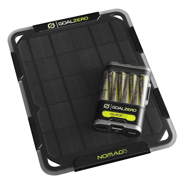 Ensemble chargeur de piles Guide 12 et panneau solaire portatif Nomad 5 par  GOAL ZERO 44260