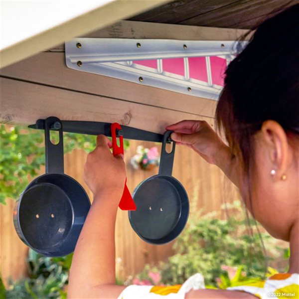 KidKraft Seaside Wooden Outdoor Playhouse