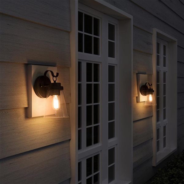 LNC  Pavilion 10-in Black Clear Glass Outdoor Wall Light