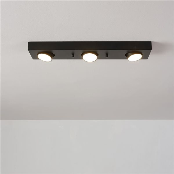 Globe Electric Bleecker 3-Light Matte Black LED Integrated Track Lighting