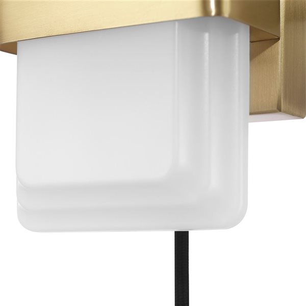 Globe Electric Elowen LED Integrated Plug-In or Hardwire Matte Brass Modern Wall Sconce