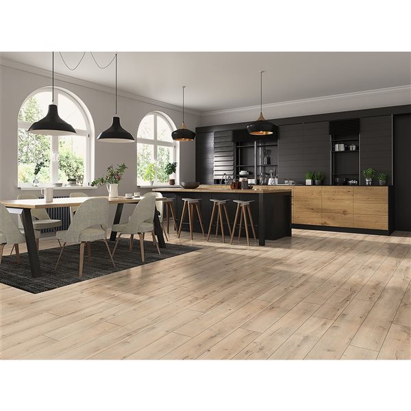 Mono Serra 7.56 x 47.24-in x 8-mm Medieval Oak Beige Wood Laminate Floor - 23.92 sq.ft. /Case