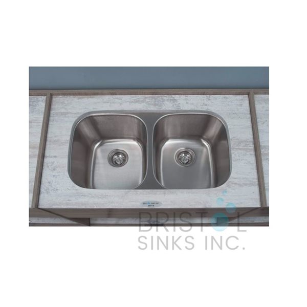 Évier double en acier inoxydable de 32,5 po x 18 po par Bristol Sinks