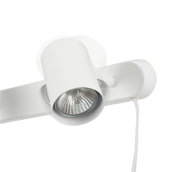 Globe Electric Dale 22.25-in 3-light Matte White Plug-In Track Lighting