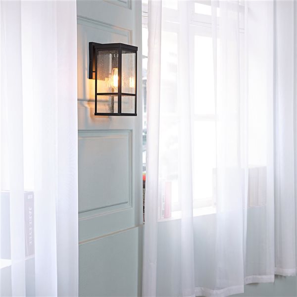 Globe Electric Smith 14-in 1-Light Matte Black Vintage Wall Sconce with Clear Glass Shade