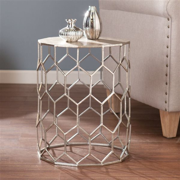 HomeRoots 18-in Antiqued Gold Honeycomb Hexagonal End Table