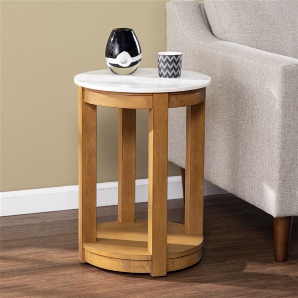 HomeRoots 22-in Natural Wood and White Faux Marble Wood Round End Table with Shelf