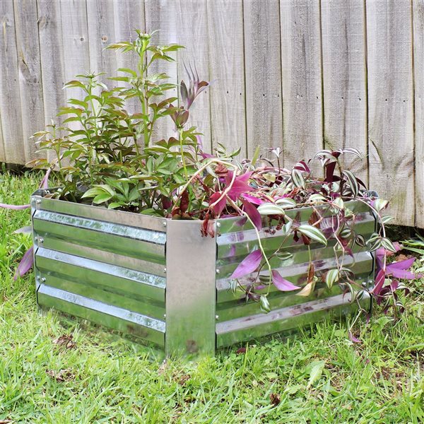 Sunnydaze Decor 24 x 24 x 11.75-in Square Galvanized Steel Raised Garden Bed