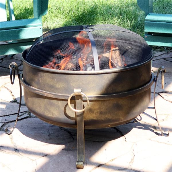 Sunnydaze Steel Cauldron Fire Pit with Spark Screen 24-in