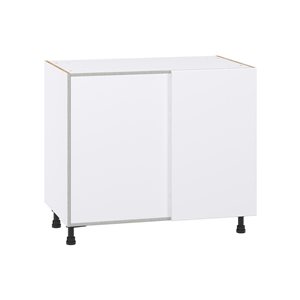 Hugo&Borg Lasalle 39 x 34.5 x 24.88-in Glacier White Blind Corner Base Semi-Custom Cabinet