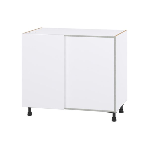 Hugo&Borg Lasalle 39 x 34.5 x 24.88-in Glacier White Blind Corner Base Semi-Custom Cabinet