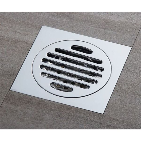 Drain de douche en métal chromé de la gamme Rayée de DROP Bath and Kitchen 3,9 po