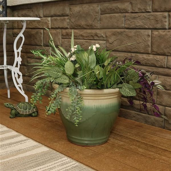 Sunnydaze Studio Ceramic Indoor/Outdoor Planter Green Seafoam 15-in